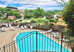 Apartment 4 beds in Montescudaio, common swimming pool, air conditioning and private outdoor area